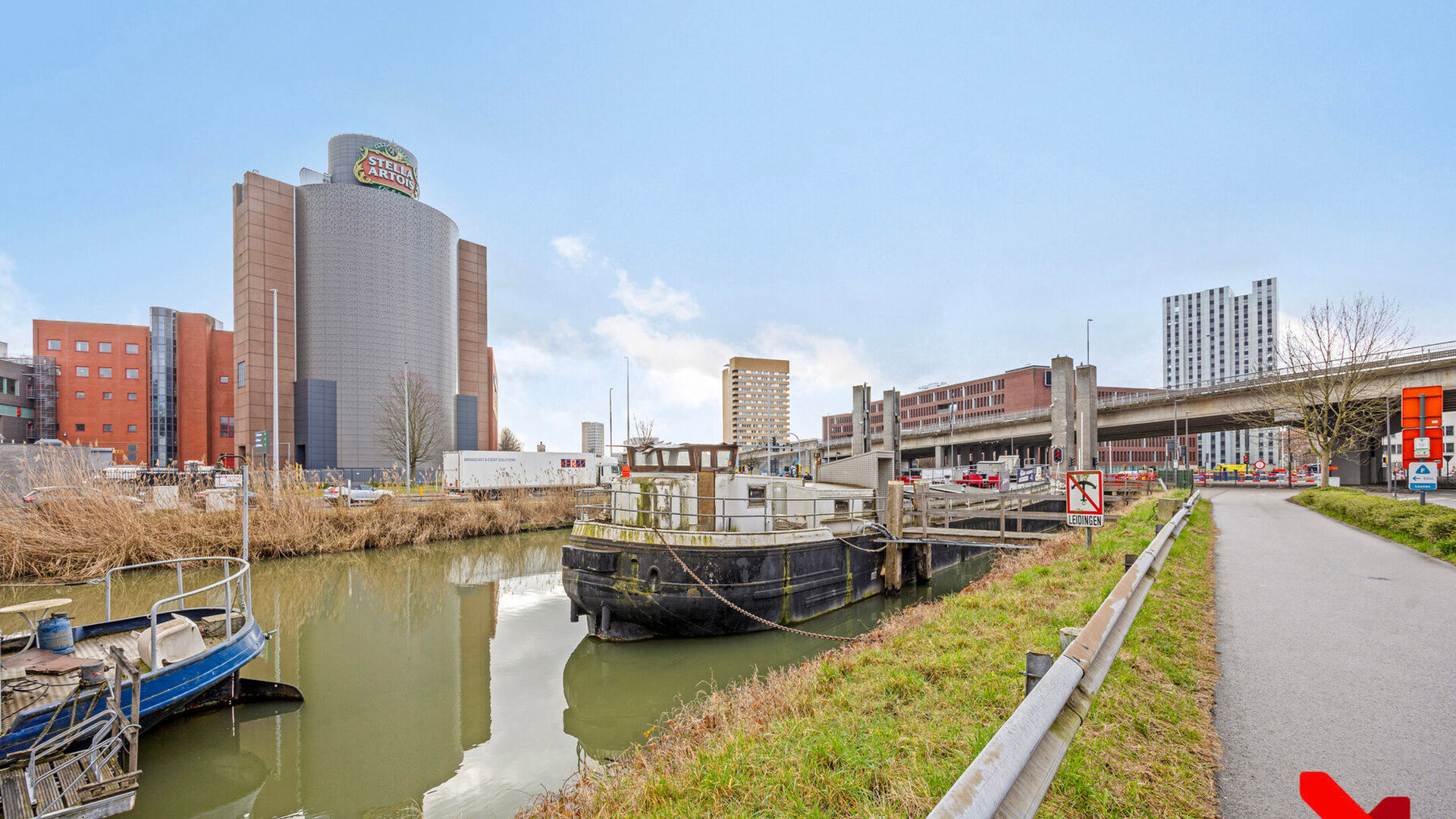 Kantoorgebouw te huur in Leuven