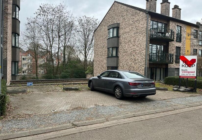 Buitenstaanplaats te koop in Leuven