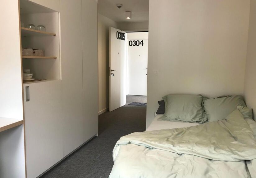 Student rooms located in the ACE student residence at 266 Knight Street. This room has its own bathroom, is furnished with: a bed, desk, bookshelf, closet and refrigerator. Each hallway has its common kitchen, where each student has their own kitchen cabi